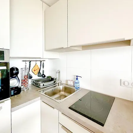 Les Pieds Dans Leau Acces Direct Sur La Cote Sauvage - 2 Pers *