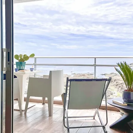 Les Pieds Dans Leau Acces Direct Sur La Cote Sauvage - 2 Pers Apartment