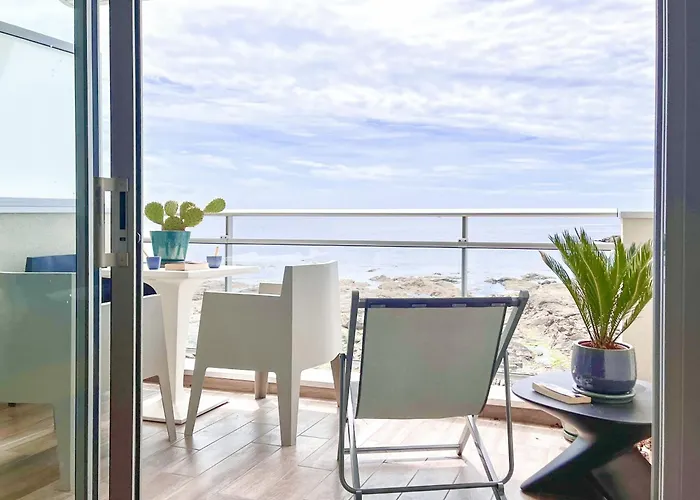 Les Pieds Dans Leau Acces Direct Sur La Cote Sauvage - 2 Pers Apartment